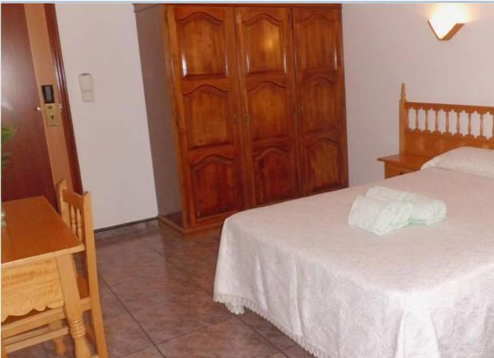 Bedroom 5, Hotel Brisa, Pontevedra