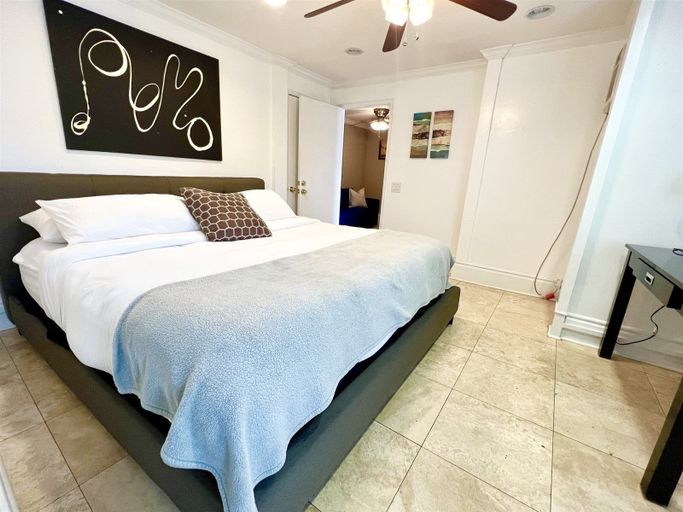 Bedroom 2, 2330/c, San Diego