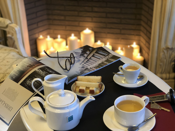 Food & Drinks 5, Hotel SPA Piscine le Petit Castel, Eure