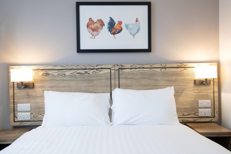 Bedroom 2, Tulip Queen, Spalding by Marston's Inns, Lincolnshire