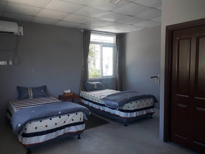 Bedroom 2, Beau Beau Beach House, Thandwe