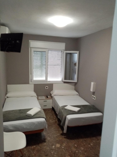 Bedroom 2, Village Ayamonte Rooms, Huelva
