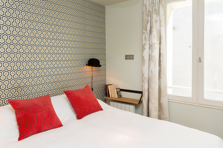 Bedroom 3, Les Ateliers de Montmartre, Paris