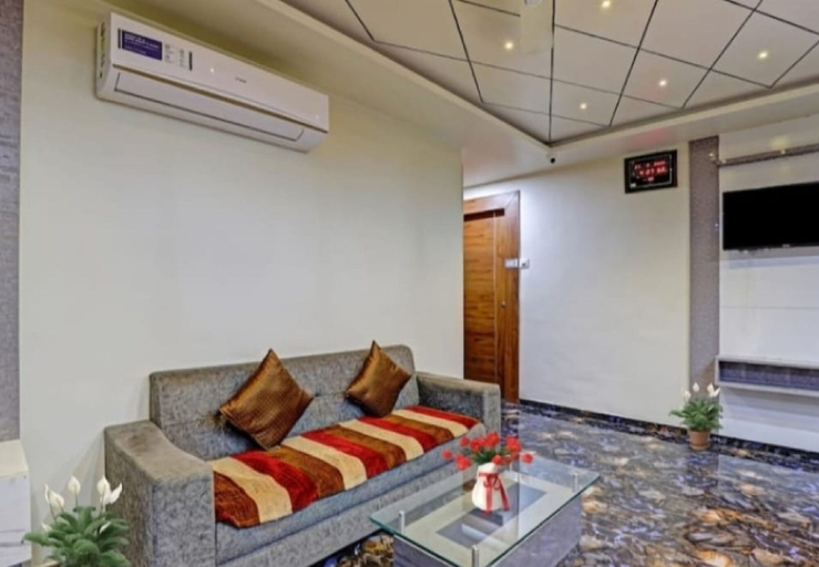 Others 4, HOTEL SR, Vadodara