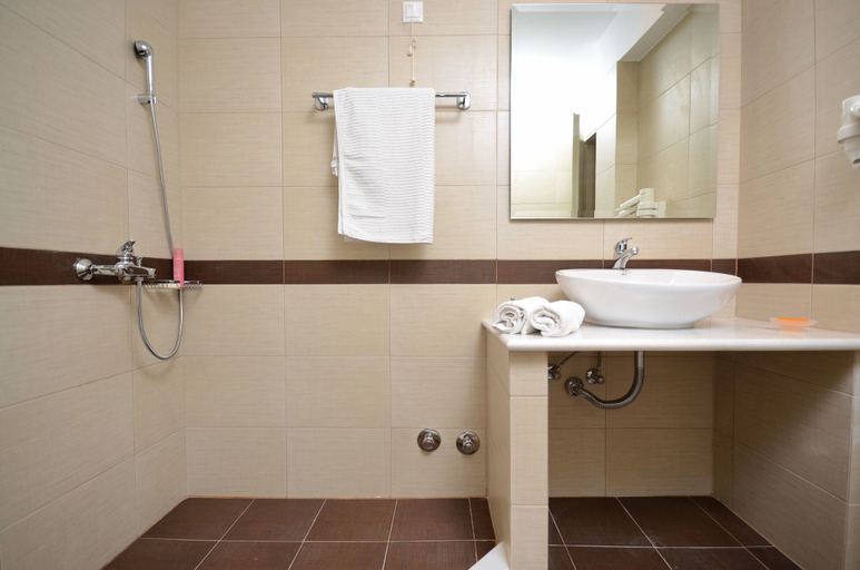Bathroom 5, Hotel Blue Sky, South Aegean