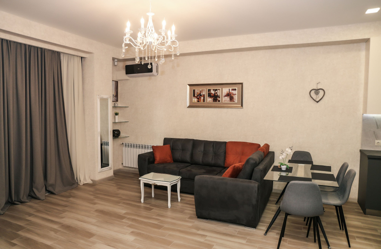 Others 5, Hosthub Apartment On Shatberashvili Str, Tbilisi