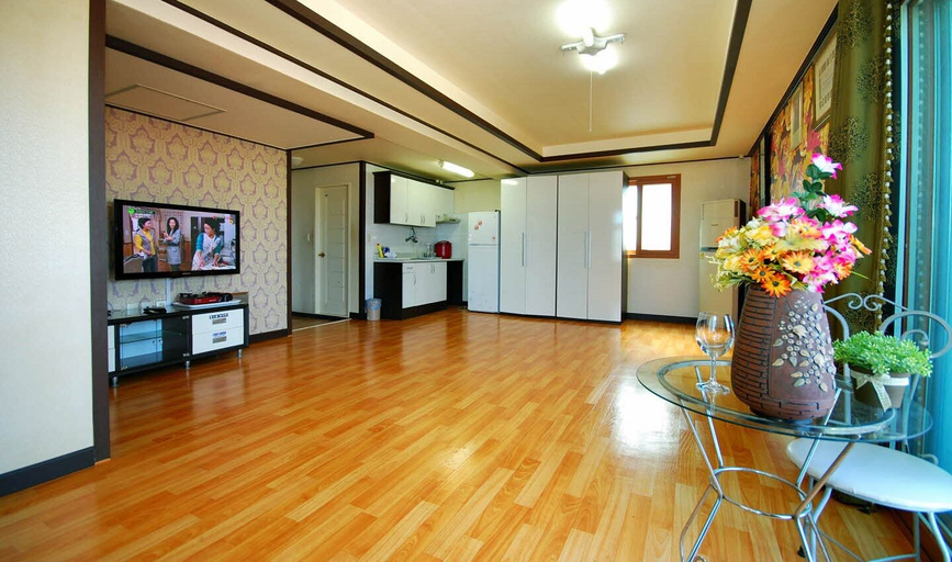 Others 5, Sunrise Pension, Sokcho