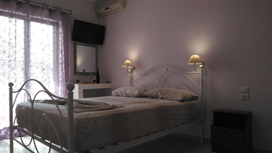 Bedroom 3, Infinity Blue Beach Apartments, Ionian Islands