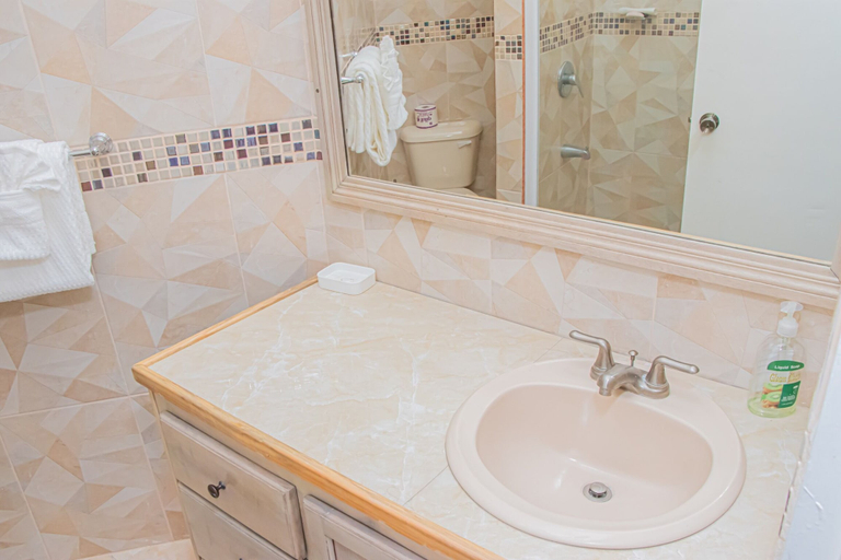 Bathroom 4, Chateau De La Rose