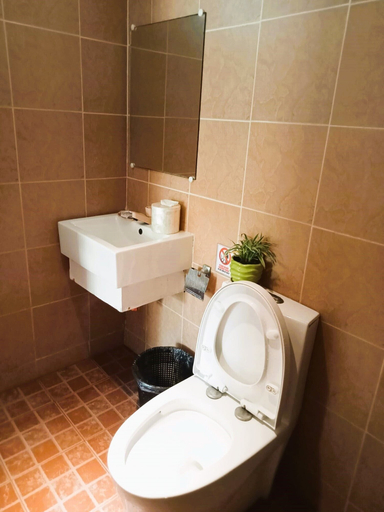 Bathroom 4, Soeliana Resort, General Luna