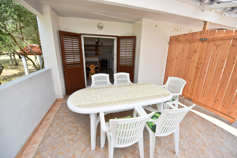 Others 5, Apartments Caska VI, Novalja