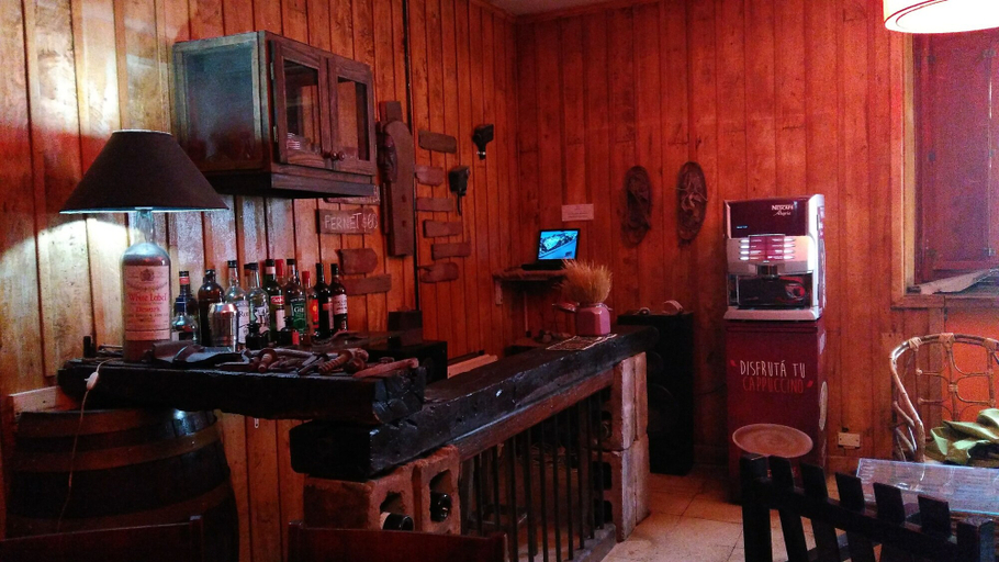 Food & Drinks 5, Portezuelo del Viento - Hostel de Montana, Luján de Cuyo