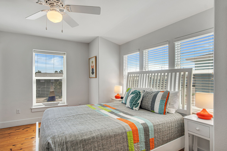 Bedroom 4, Chic Shack, Nueces