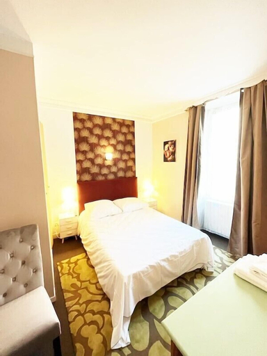 Bedroom 4, Hotel & Cantine De La Plage, Vendée