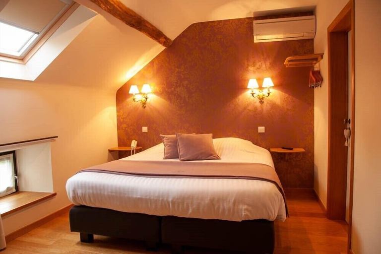 Bedroom 4, Hotel Le Saint Hadelin, Namur