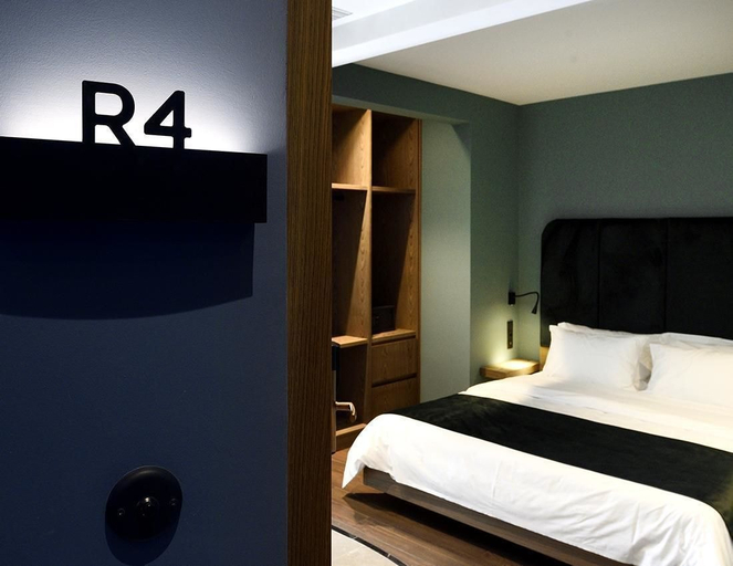 Bedroom 3, Roomore Apartments, Central Macedonia