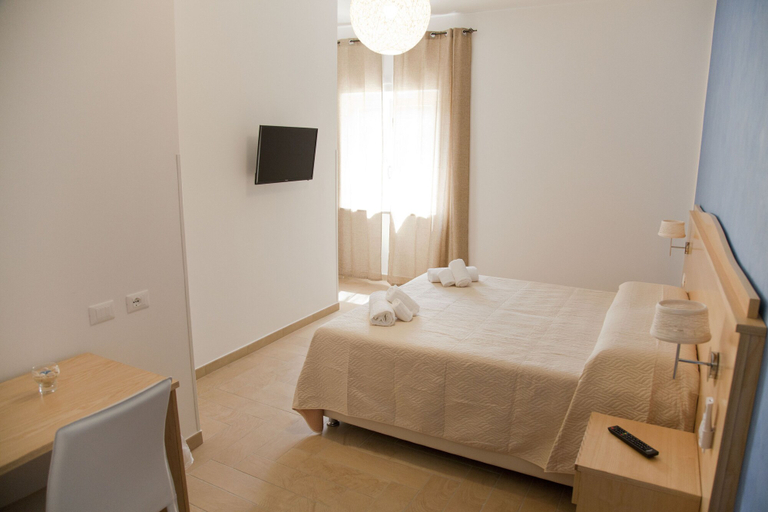 Bedroom 2, Donna Rosa Accommodation, Vibo Valentia