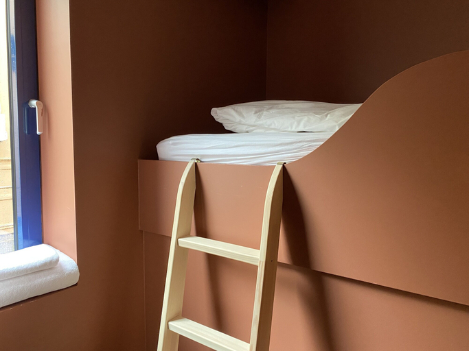 Others 5, Hotell Arendal, Arendal