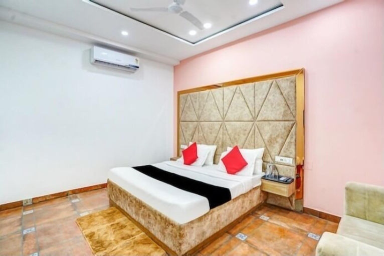 Bedroom 5, Hotel Mannat, Delhi