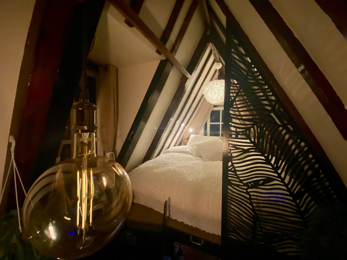 Bedroom 4, The Enlightened House, Amsterdam