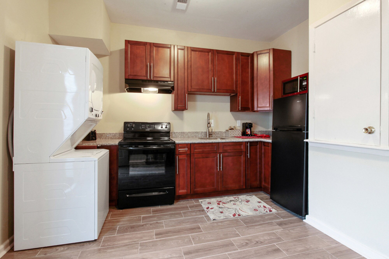 Others 4, 1 Bedroom Studio - 806.5, Orleans