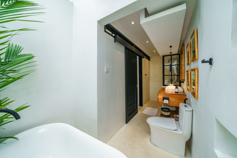 Bathroom 2, Villa Mellow, Badung