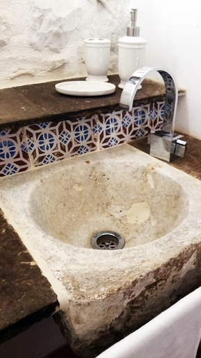 Bathroom 3, Villa Barone Alfieri, Ragusa