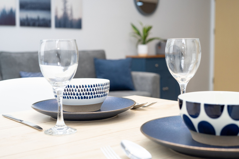 Food & Drinks, Spa Court, Gloucestershire