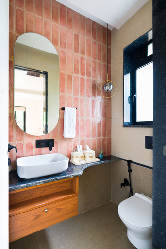 Bathroom 4, Hearthstone By Getaway Stays, Raigarh