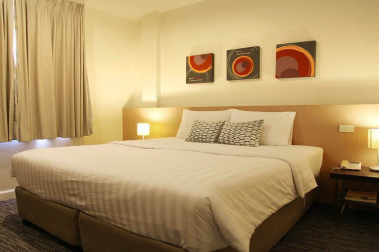 Bedroom 4, 24 Inn Hotel, Khlong Toey