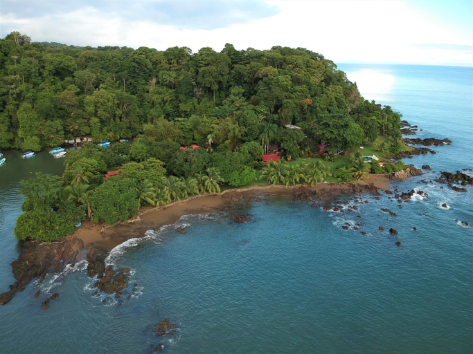 Others 5, Drake Paradise Point, Osa