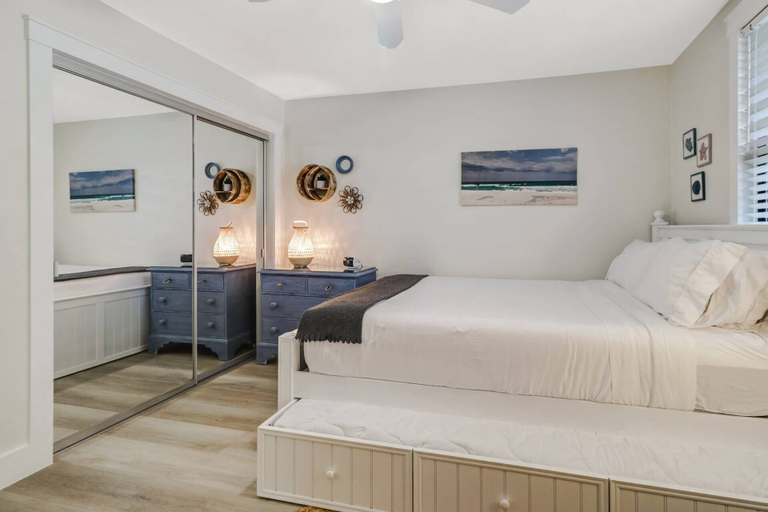 Bedroom 3, 3621 Wild Pines Dr #211, Lee