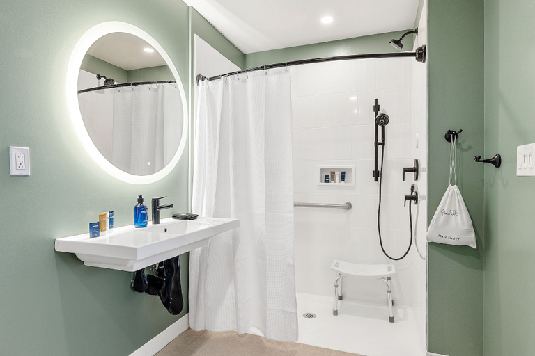 Bathroom 4, Starlight Motor Inn, Charleston