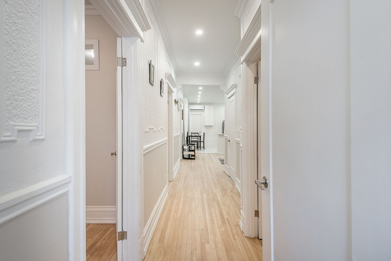 Others 5, Cozy Private BR in the heart of Plateau, Montréal