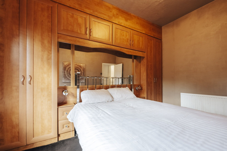 Bedroom 4, Luxury Town House, Bolton