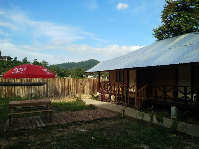 Others 4, Nelmann's Nipa Huts, San Vicente