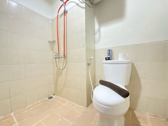 Bedroom 2, Cozy Studio Apartment with Great View at Oxford Jatinangor, Sumedang