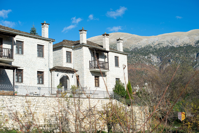 Exterior & Views, Arkefthos Mountain Hotel, Epirus