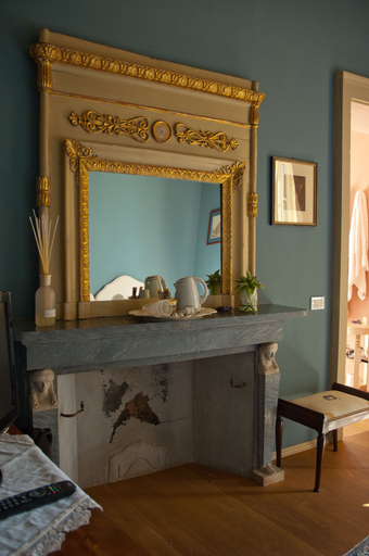 Bathroom 5, Villa Valentina, Varese