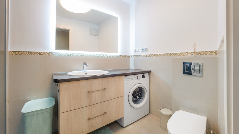 Bathroom 4, Apartamenty Sun & Snow Bank Polski, Gdynia