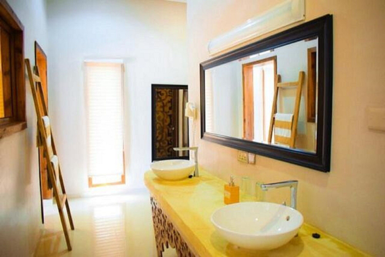 Bathroom 4, Horizon of Michamvi Beach, Kati