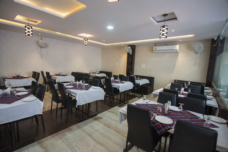 Food & Drinks 5, Hotel Mayur Palace, Bhopal