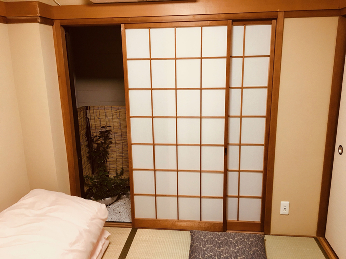Bedroom 2, Bichiku Yasaka, Kyoto