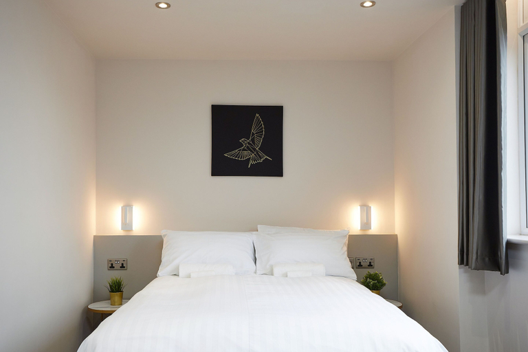 Bedroom 2, Humber Lofts Serviced Suites, Kingston upon Hull
