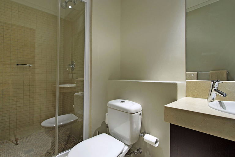 Bathroom 5, Cape eazi stayz Icon Apartments, City of Cape Town