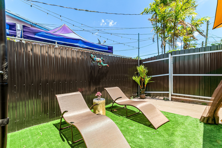 Others 5, 2 Bed2 Bath House with Backyard Jacuzzi, Miami-Dade