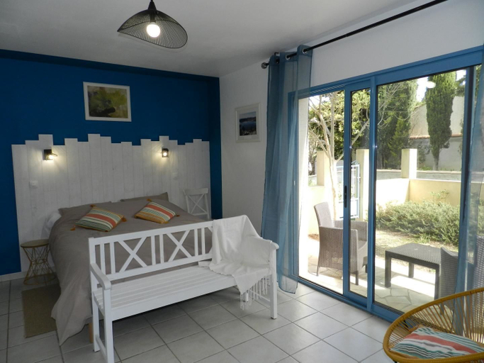 Bedroom 2, Chambres d'hôtes du Moulin, Aude