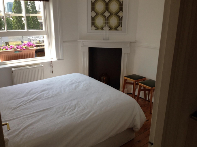 Bedroom 3, Large Shoreditch 2/dbl bed Loft apt, London
