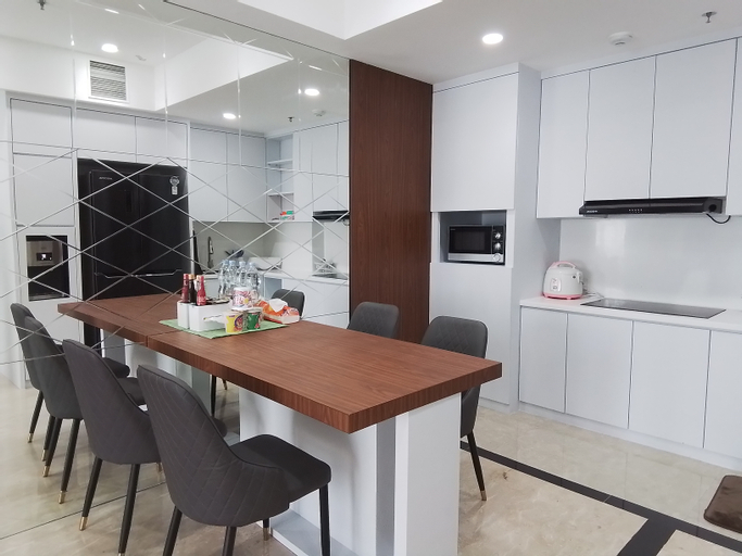 Dining Room 2