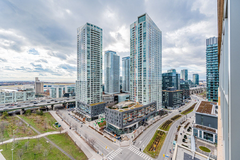 Others 4, The Bay Suites - City Place, Toronto